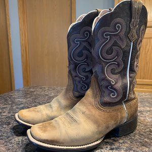 Heavily Worn - Women's Ariat Badlands Brown Quickdraw Boots - 9 - For Repair